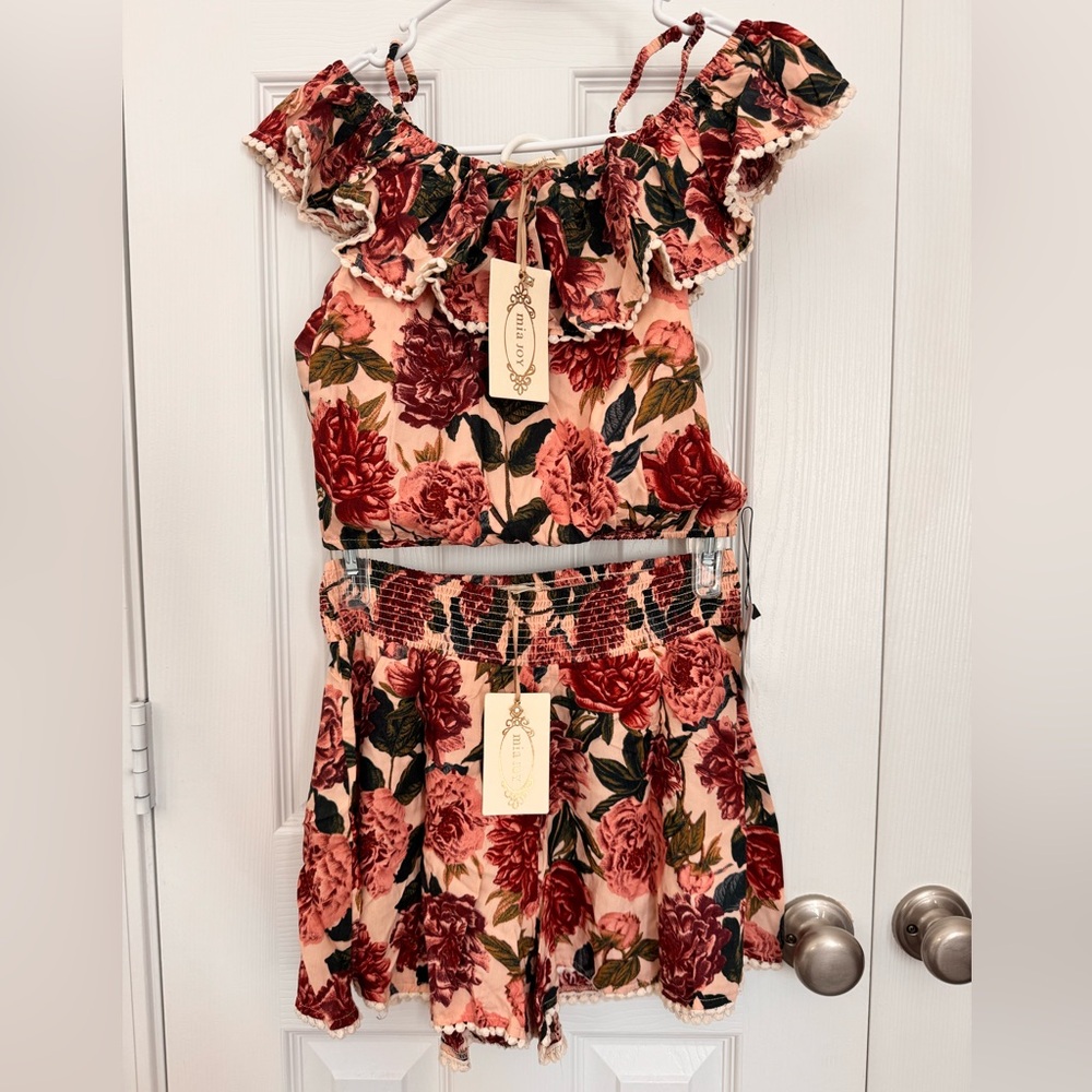 Mia Joy Floral Two-Piece Set with Ruffle Top XS